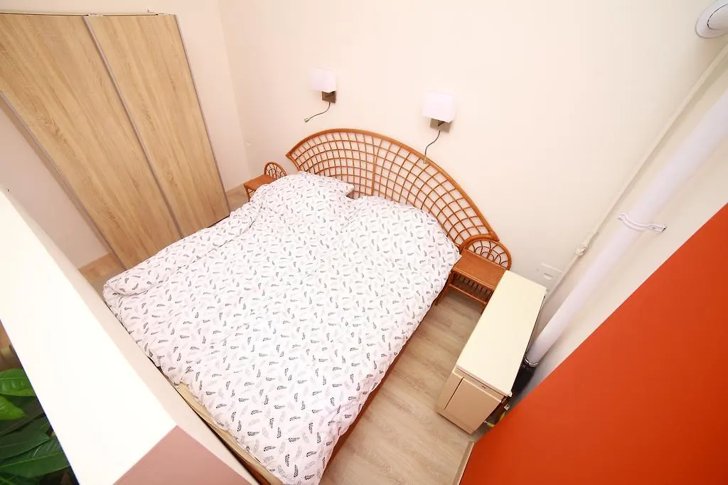 Flat On Andrassy Avenue Apartment Budapest Hungary